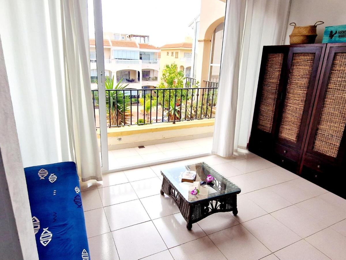 Golf park , 1 bedroom pool view - B&B San Miguel De Abona