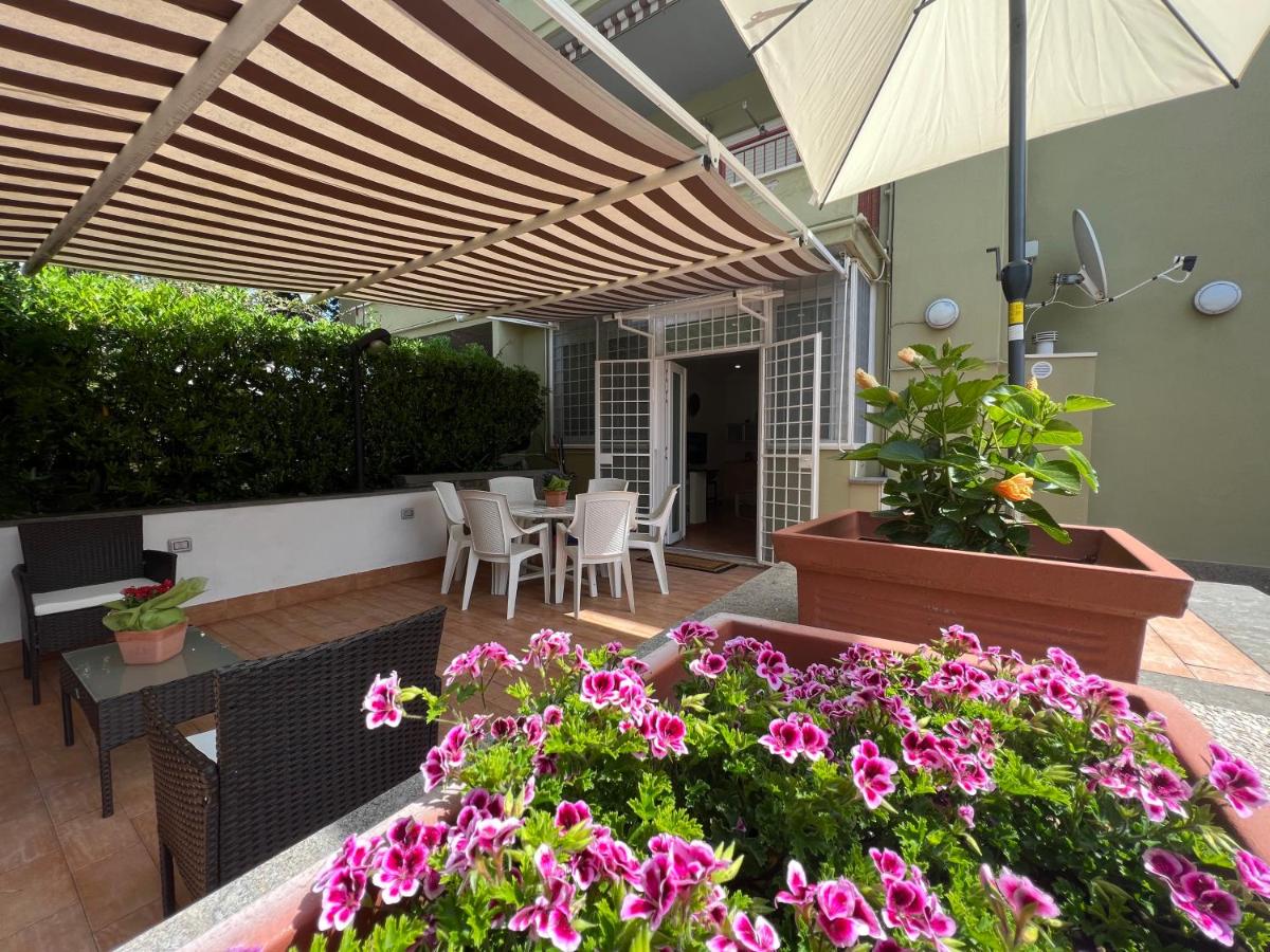 B&B Santa Marinella - Be Your Home - Maria's Cozy House&Garden - Bed and Breakfast Santa Marinella