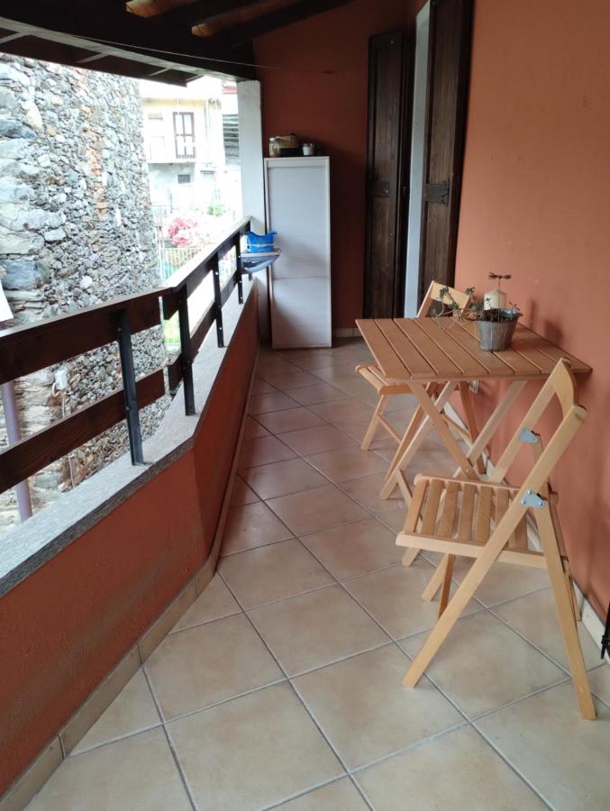 La Ghianda con terrazza - B&B Cossogno