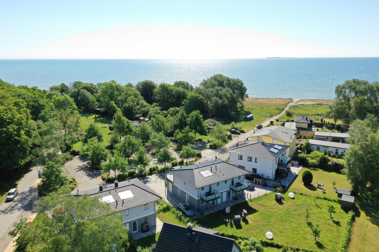 strandnahes Haus, Balkon, gratis Nutzung vom AHOI Erlebnisbad und Sauna in Sellin- Villa Playa - B&B