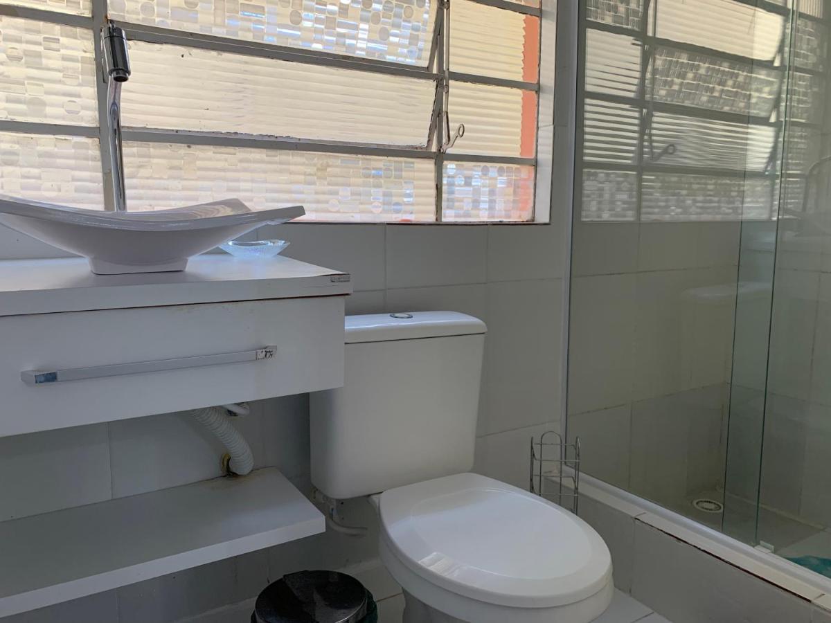 Suite Lit Queen-Size - Vue sur Piscine
