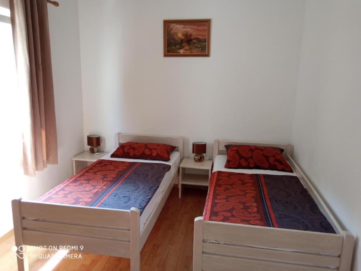 Apartamento de 2 dormitorios