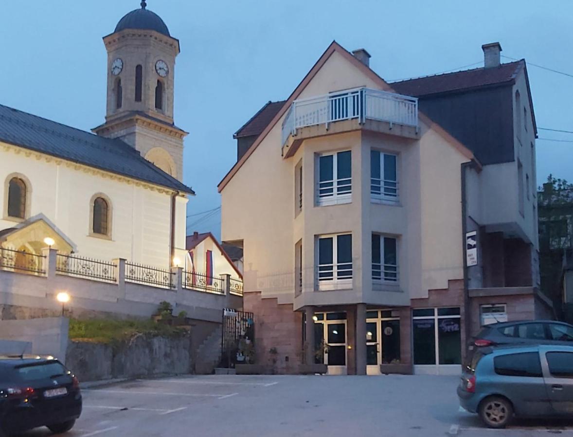Apartmani Sladojević - Ferienwohnung