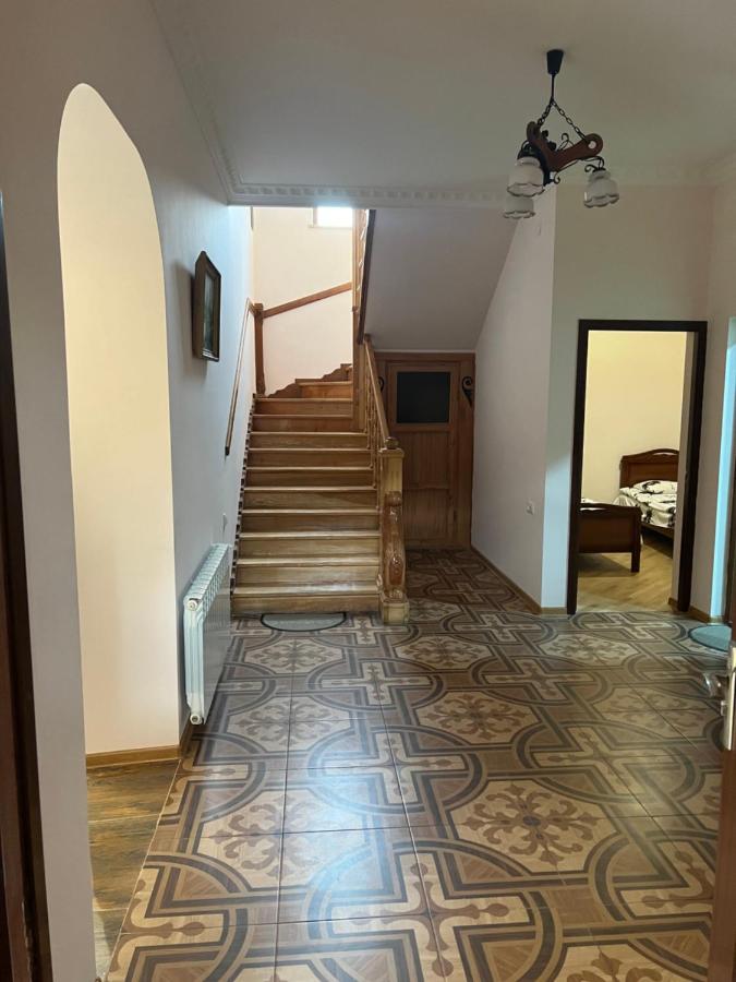 Casa con 6 Camere da Letto