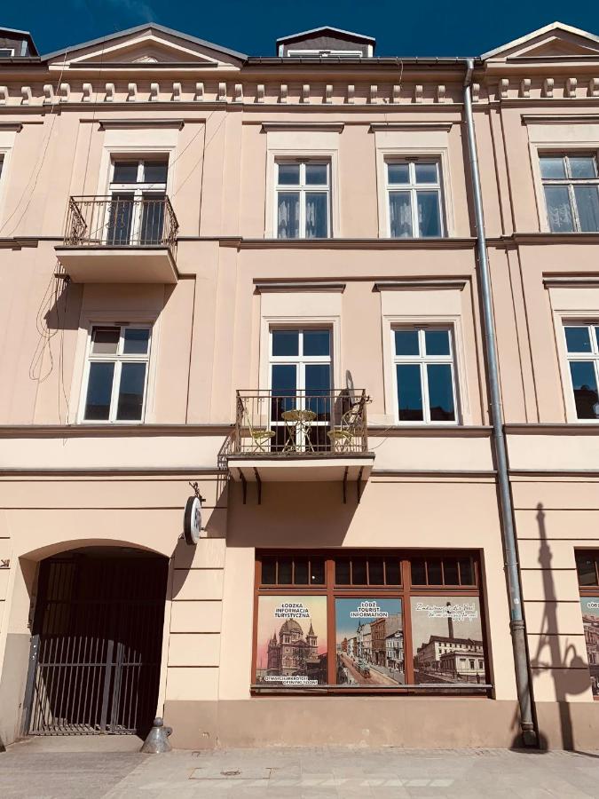 Studio mit Balkon