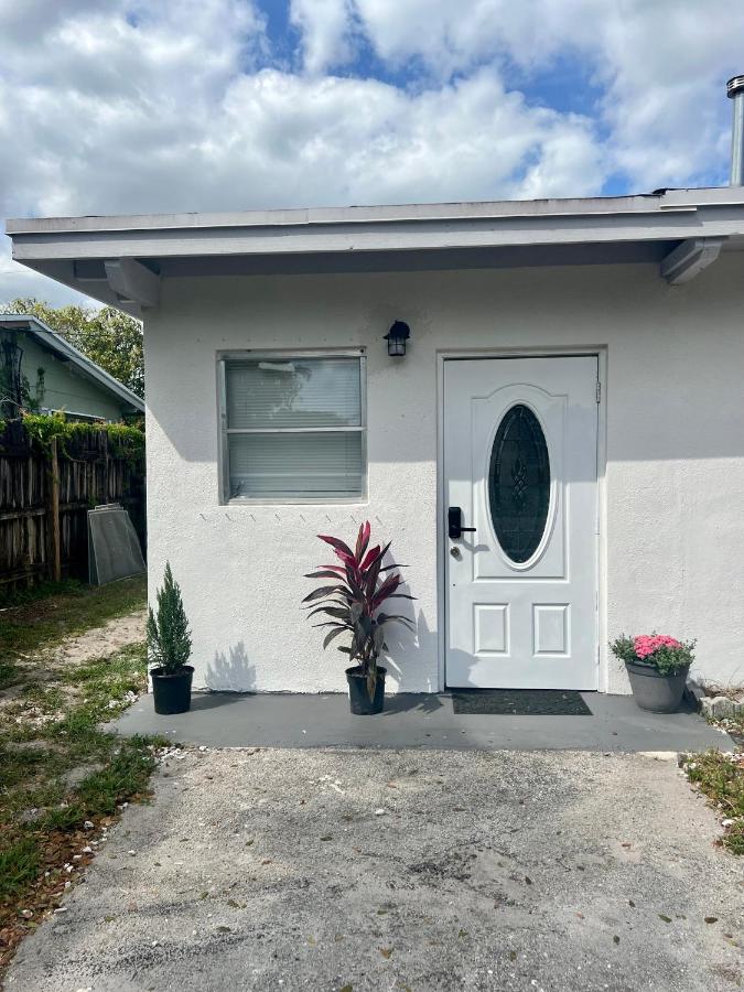 Miami Gardens Comfort Suite by Hard Rock Stadium - B&B