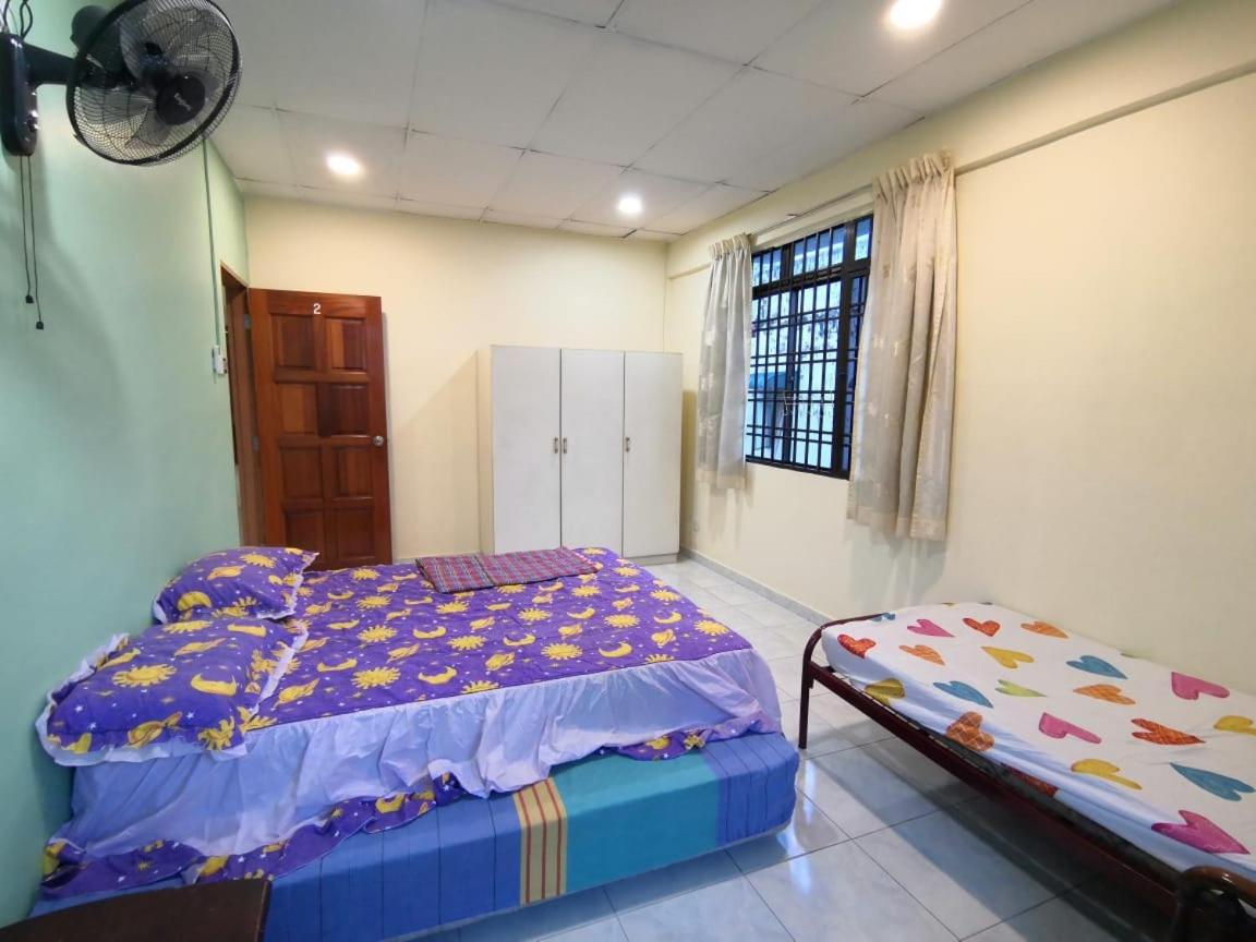 B&B Ulu Tiram - Cosy Homestay Ulu Tiram - Bed and Breakfast Ulu Tiram