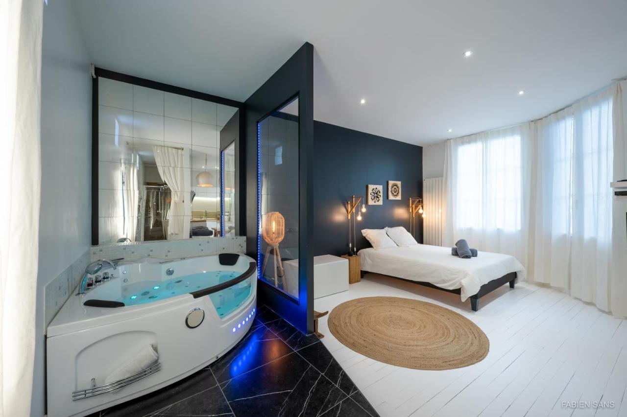 LOFT Clim - Jacuzzi Centre Gare - Parking gratuit - B&B Tolosa