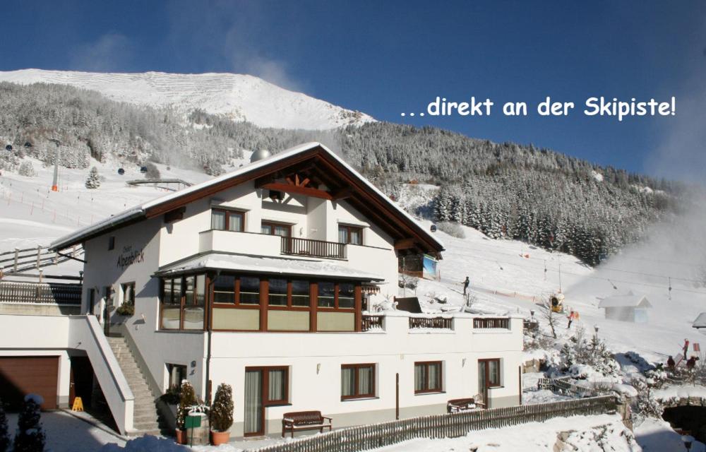 B&B Fiss - Chalet Alpenblick - Bed and Breakfast Fiss