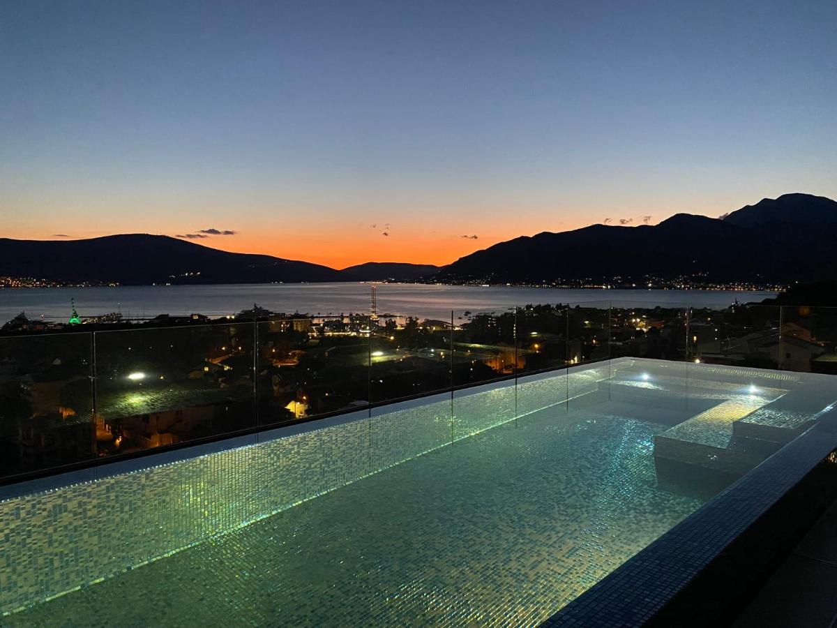 B&B Tivat - Infinity Panorama Apartment - Bed and Breakfast Tivat