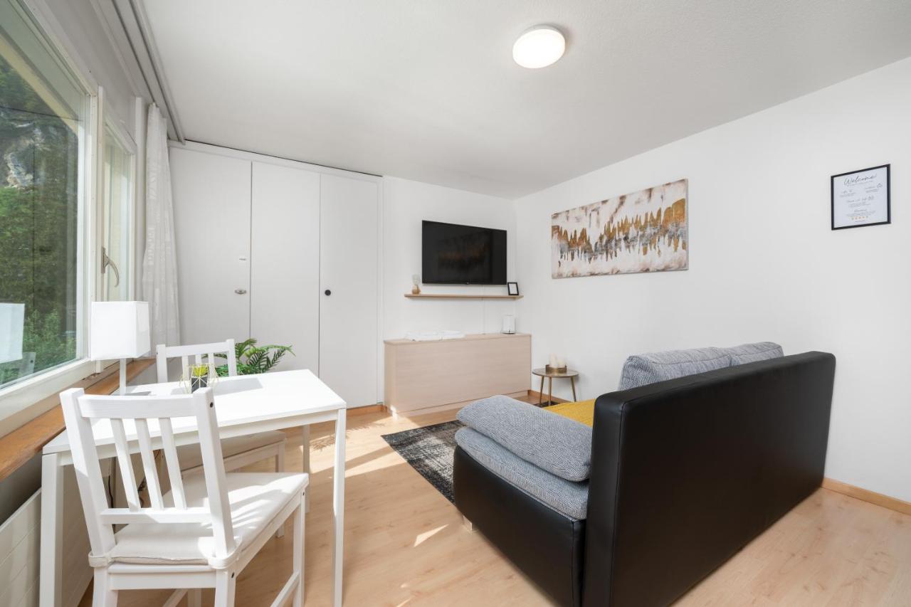 City Studio in Interlaken mit Parkplatz - B&B Entrelagos