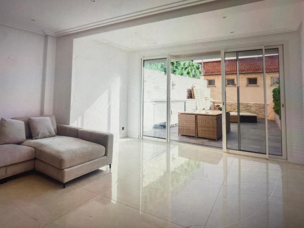 Appartement Avec Terrasse Centre-ville Croisette - B&B Cannes