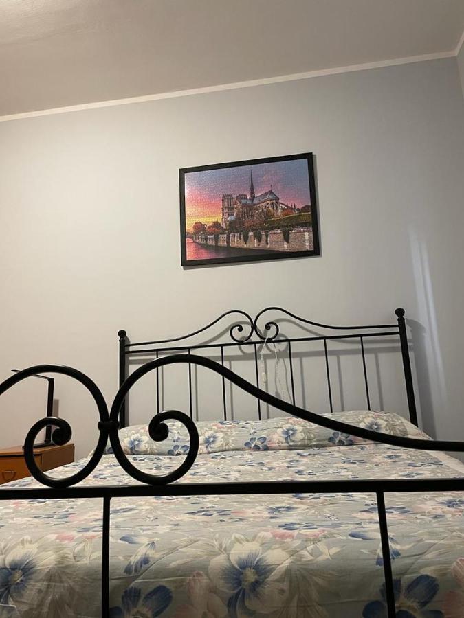 B&B Fara Novarese - Centenario affittacamere - Bed and Breakfast Fara Novarese