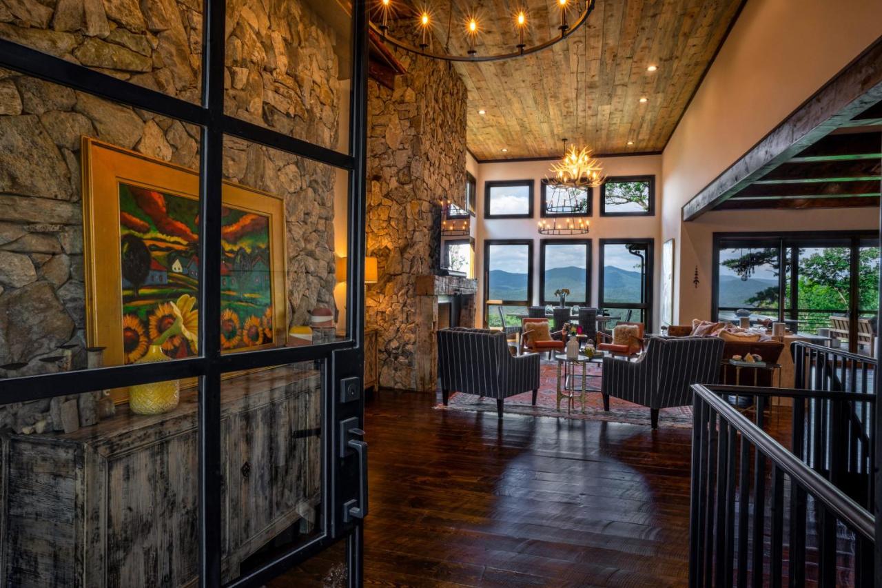 Gem Of Blue Ridge Stunning 5 Star Views & Hot Tub - Chambres d’hôtes Blue Ridge