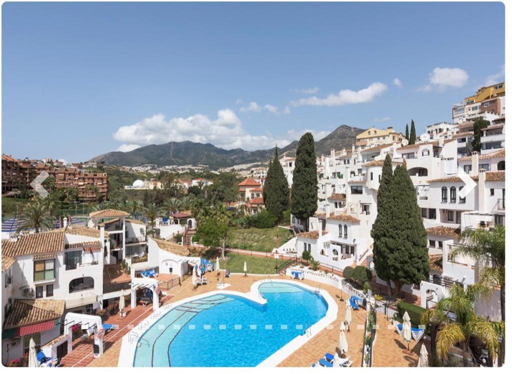 Acogedor apartamento 2 dormitorios - B&B Benalmádena