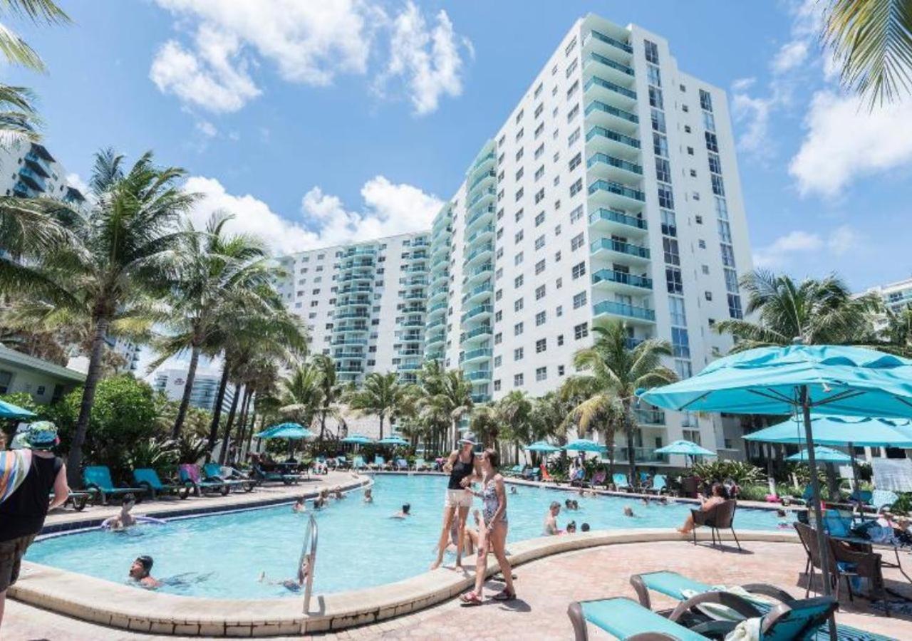 Miami Hollywood Gorgeous 2BD Awesome Ocean View - Ferienwohnung Hollywood