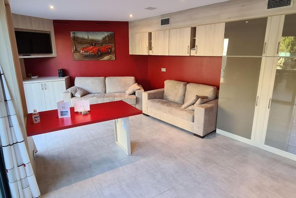 LA FAVORITE - Centre de Cassis - Climatisation - Chambres d’hôtes Cassis