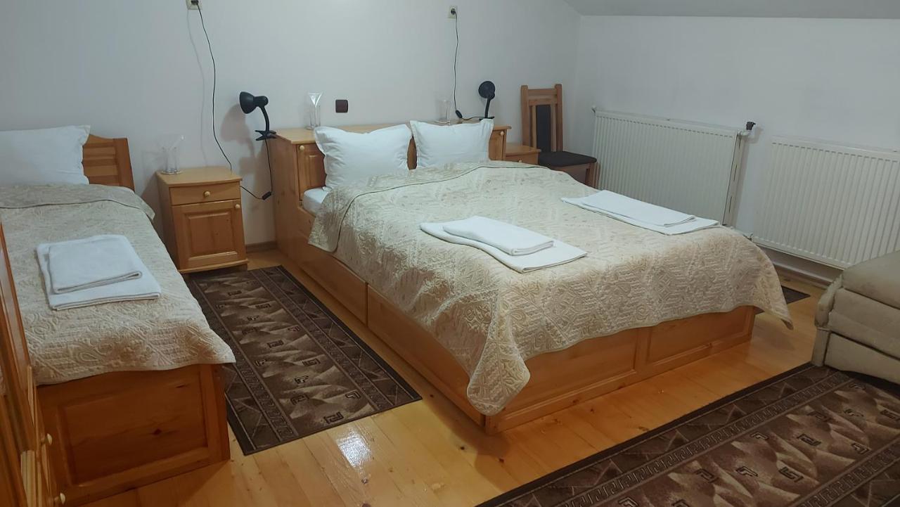 Classic Dreibettzimmer