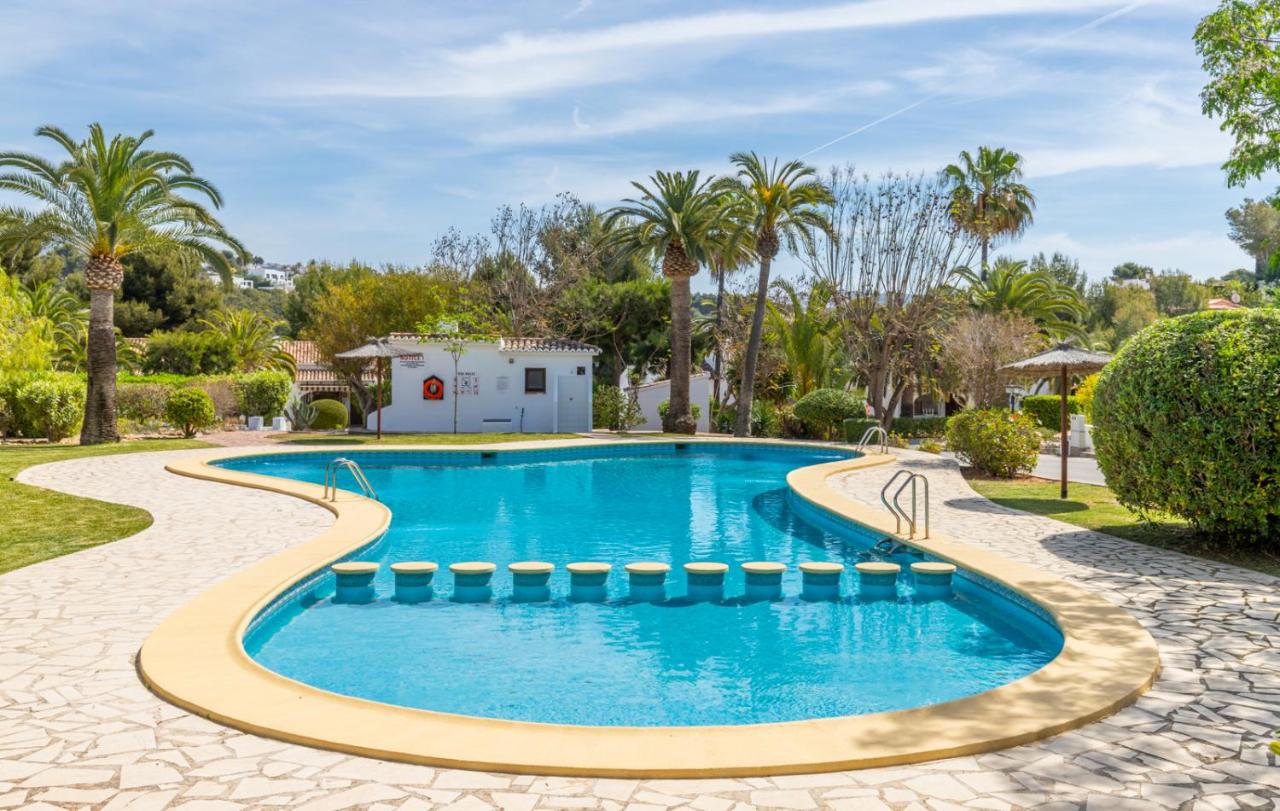 Las Flores by Sun & Sea Homes - B&B Moraira