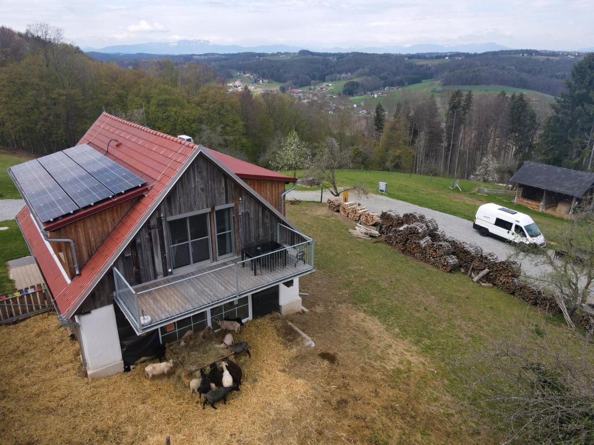 Wohlfühloase am Trausdorfberg mit Sauna, Whirlpool und Panorama - Chambres d'hôtes Sankt Marein bei Graz