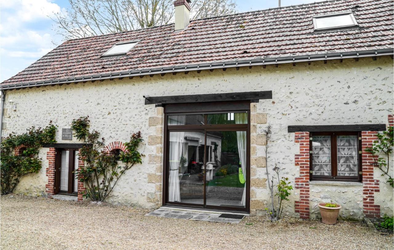 B&B Savigné-sous-le-Lude - Beautiful Home In Savigny Sous Le Lude With Wifi, Private Swimming Pool And 4 Bedrooms - Bed and Breakfast Savigné-sous-le-Lude
