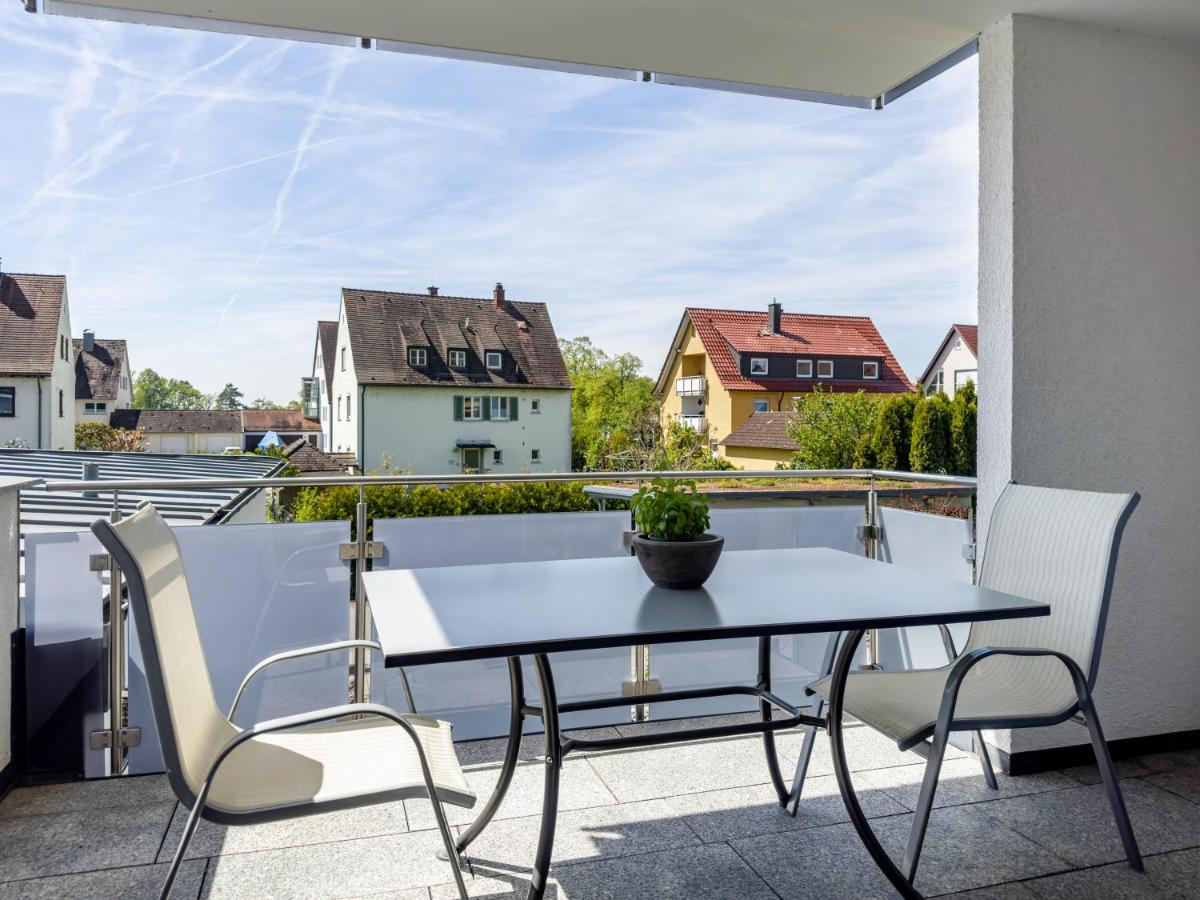 B&B Friedrichshafen - Amsel - Vogelhaus - Bed and Breakfast Friedrichshafen