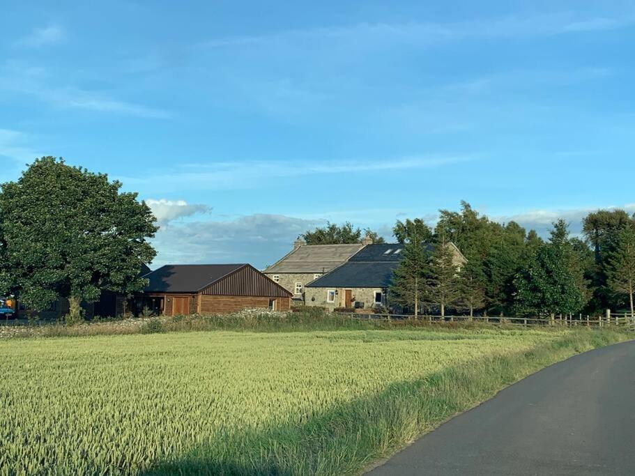 The Mistal@Cow Close Barn, Leyburn - Relax, and Enjoy - Bed and Breakfast