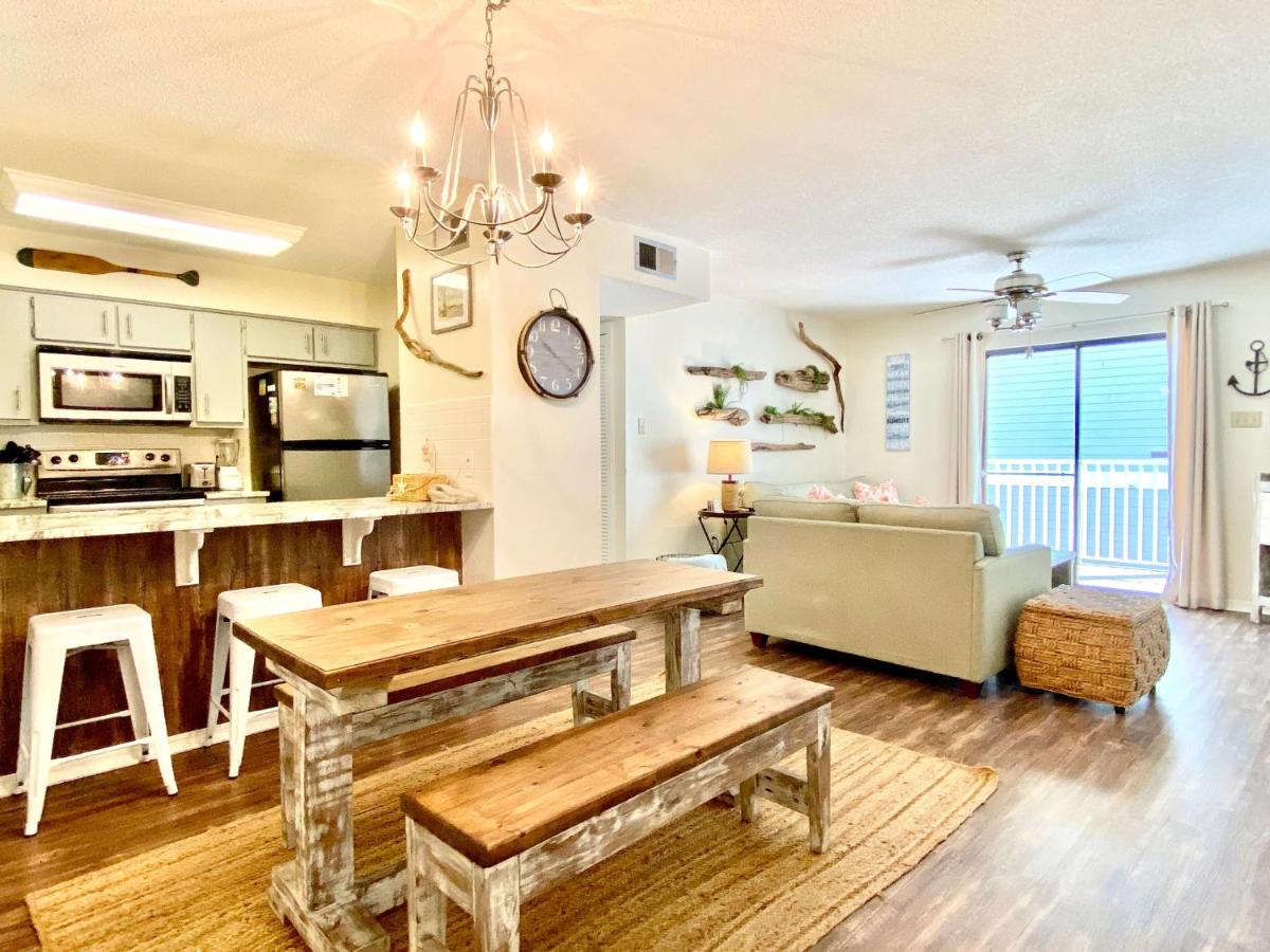 Sundial 2C by ALBVR - Great Views - Great Location and Amenities - B&B Gulf Shores