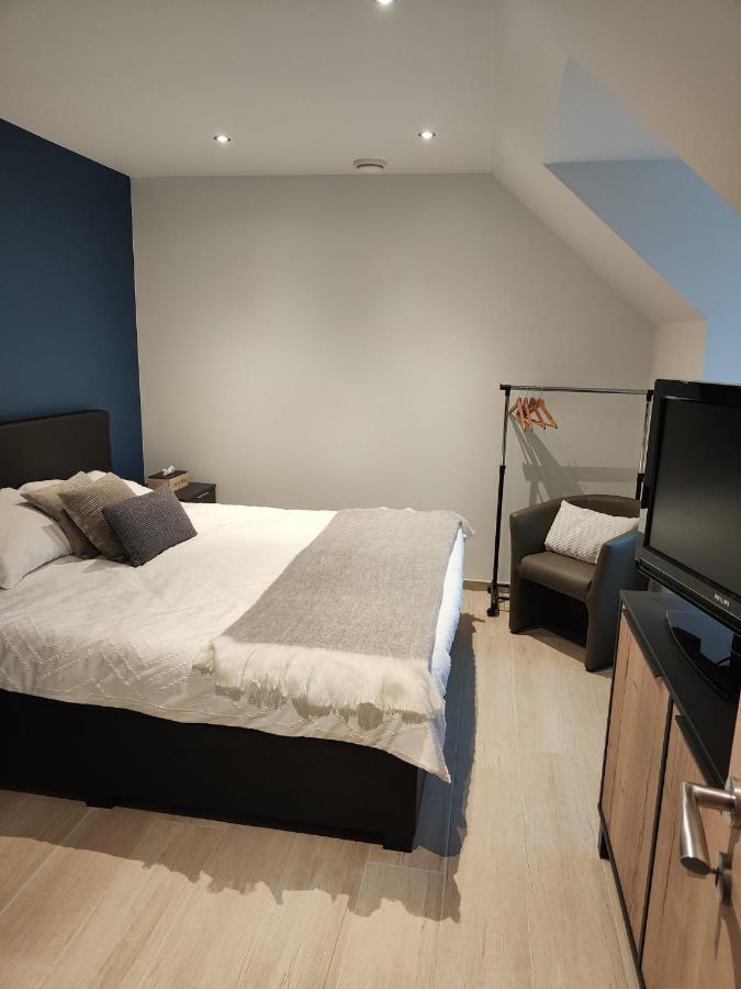 Tweepersoonskamer met Eigen Badkamer