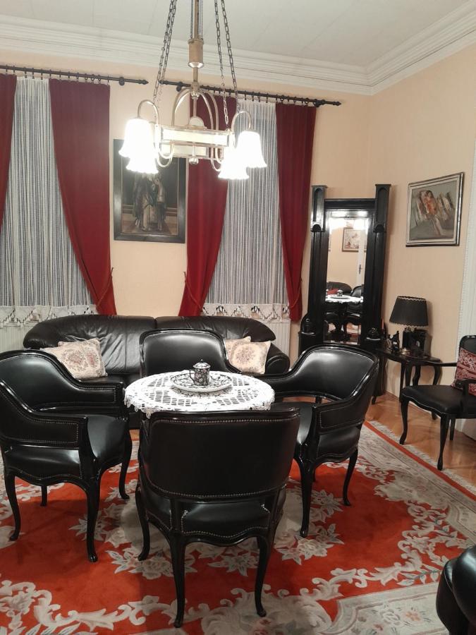 Villa mit 2 Schlafzimmern