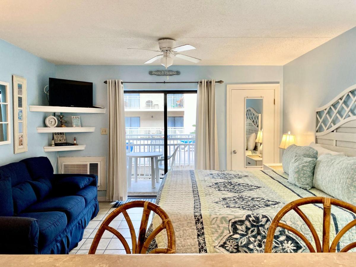Sugar Beach 122 by ALBVR - Nice Studio condo with new sofa, AC and 32 inch Smart TV - Ferienwohnung Gulf Shores