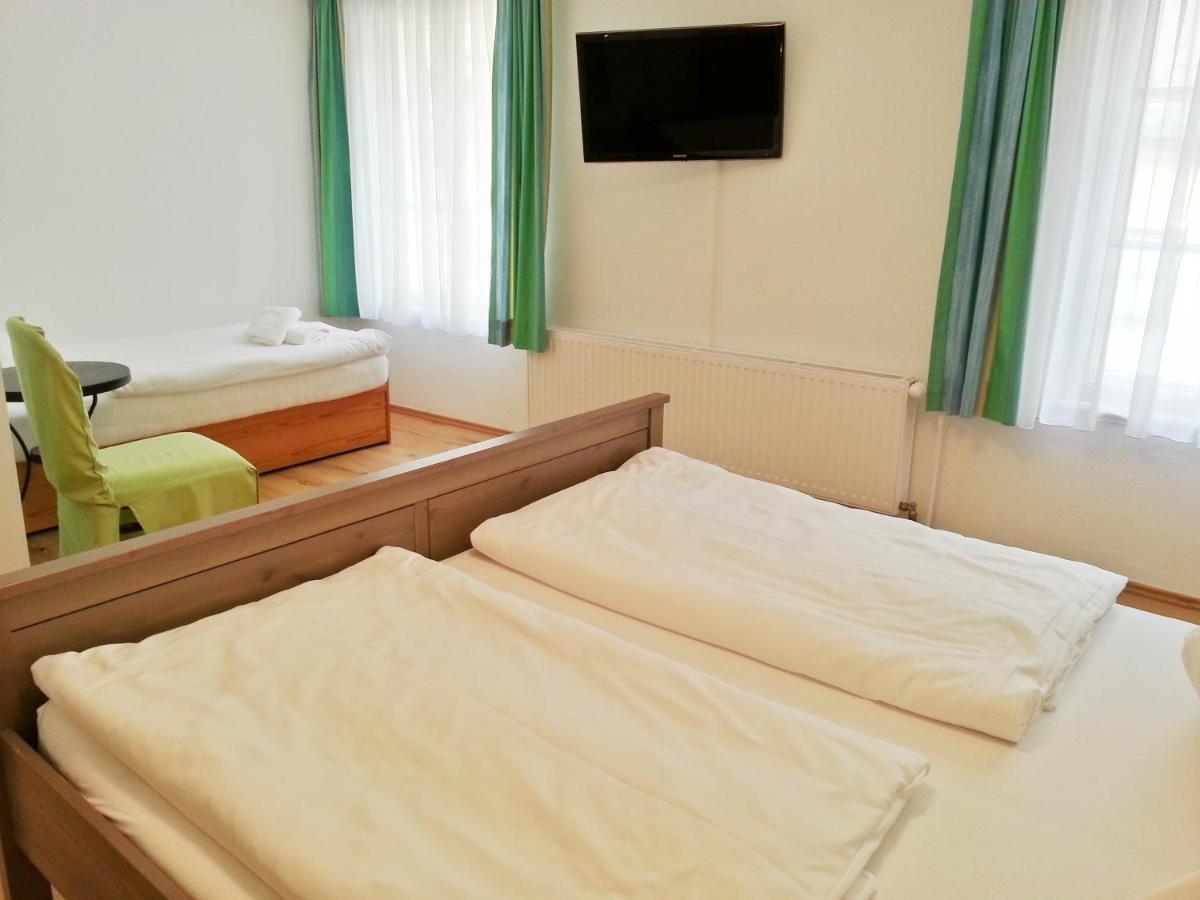 Double Room with Shower