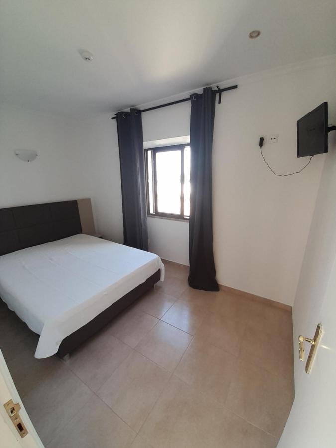 Chambre Double avec Lit d'Appoint