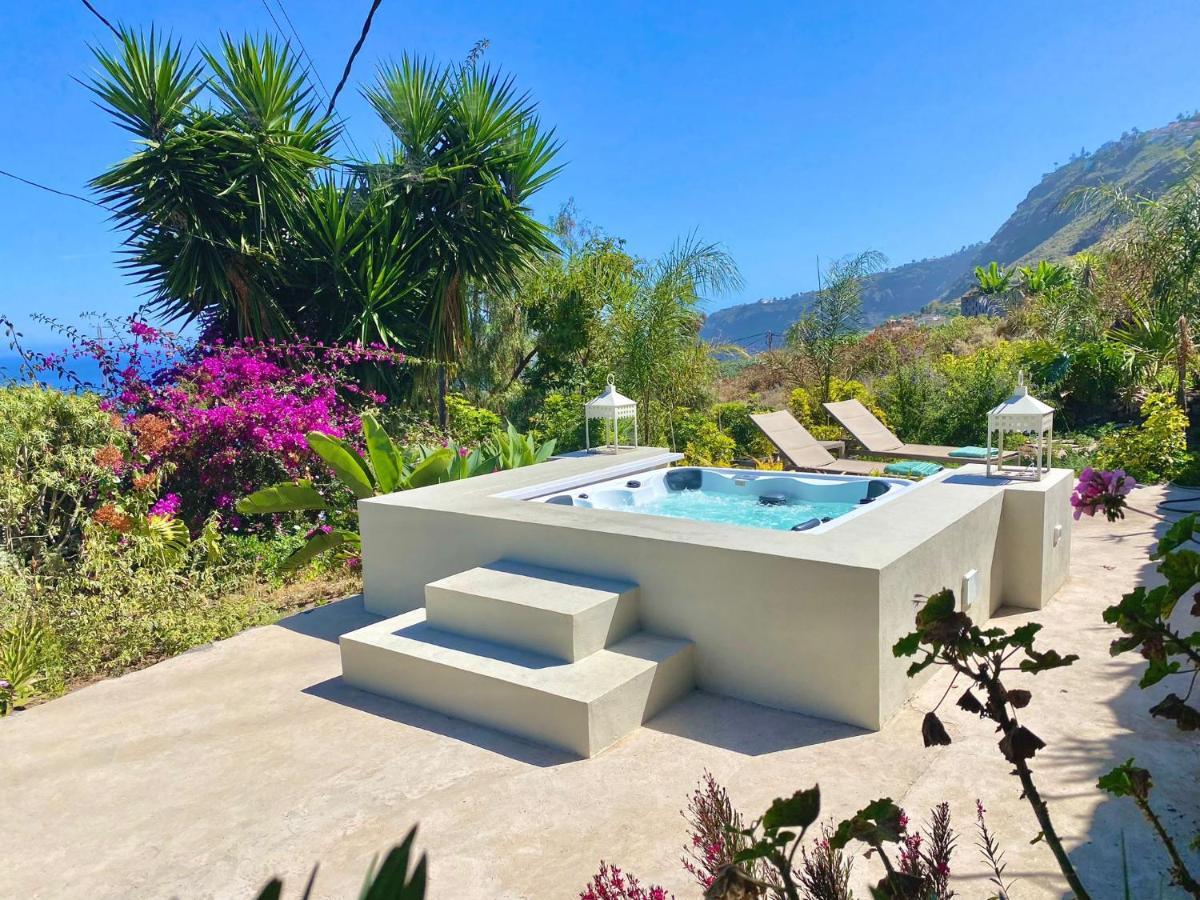 Casa Calma, Private Paradise with Sea View - B&B