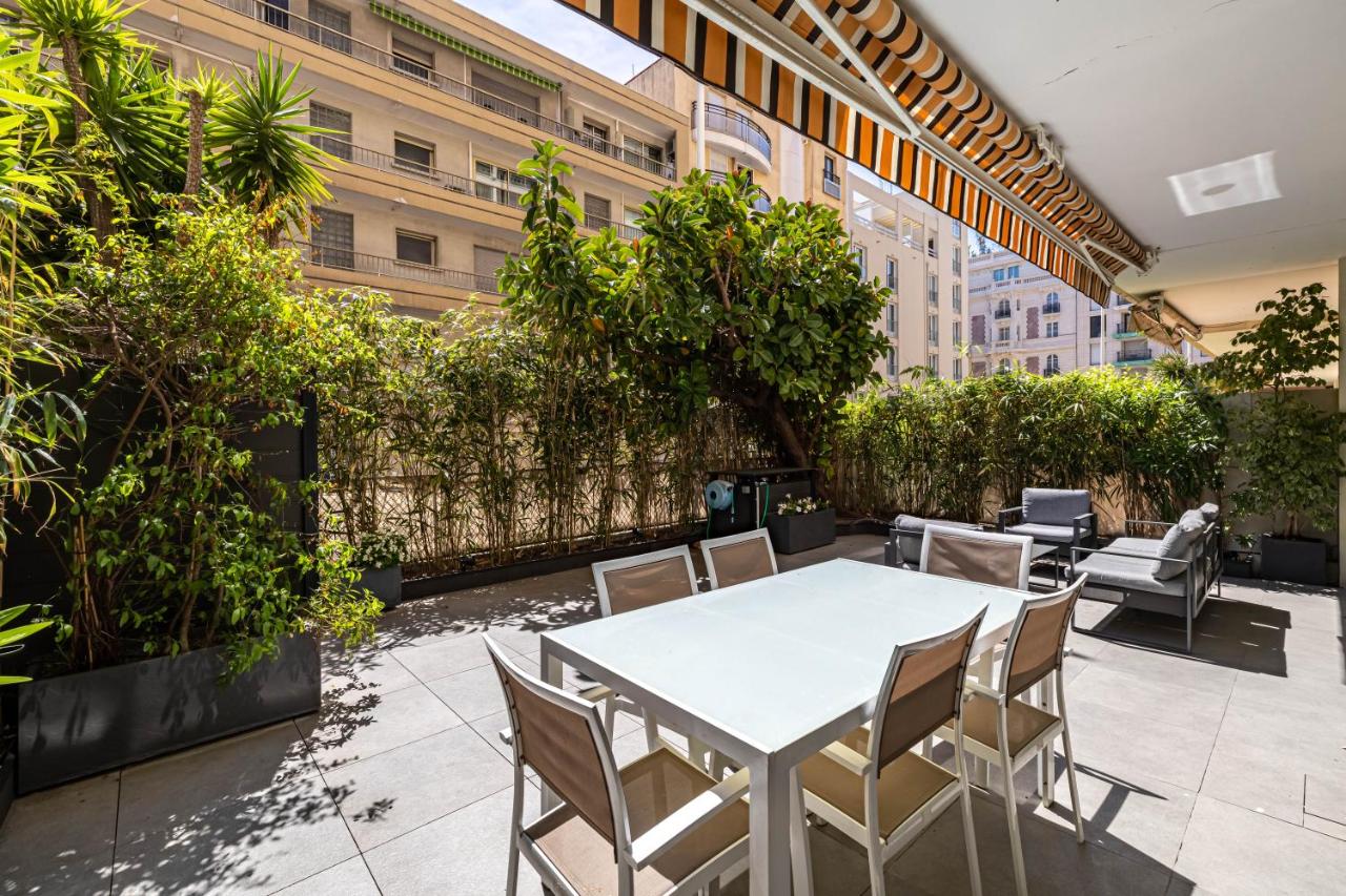 Stunning 2 bedroom flat, 2 min from the Croisette - B&B Cannes