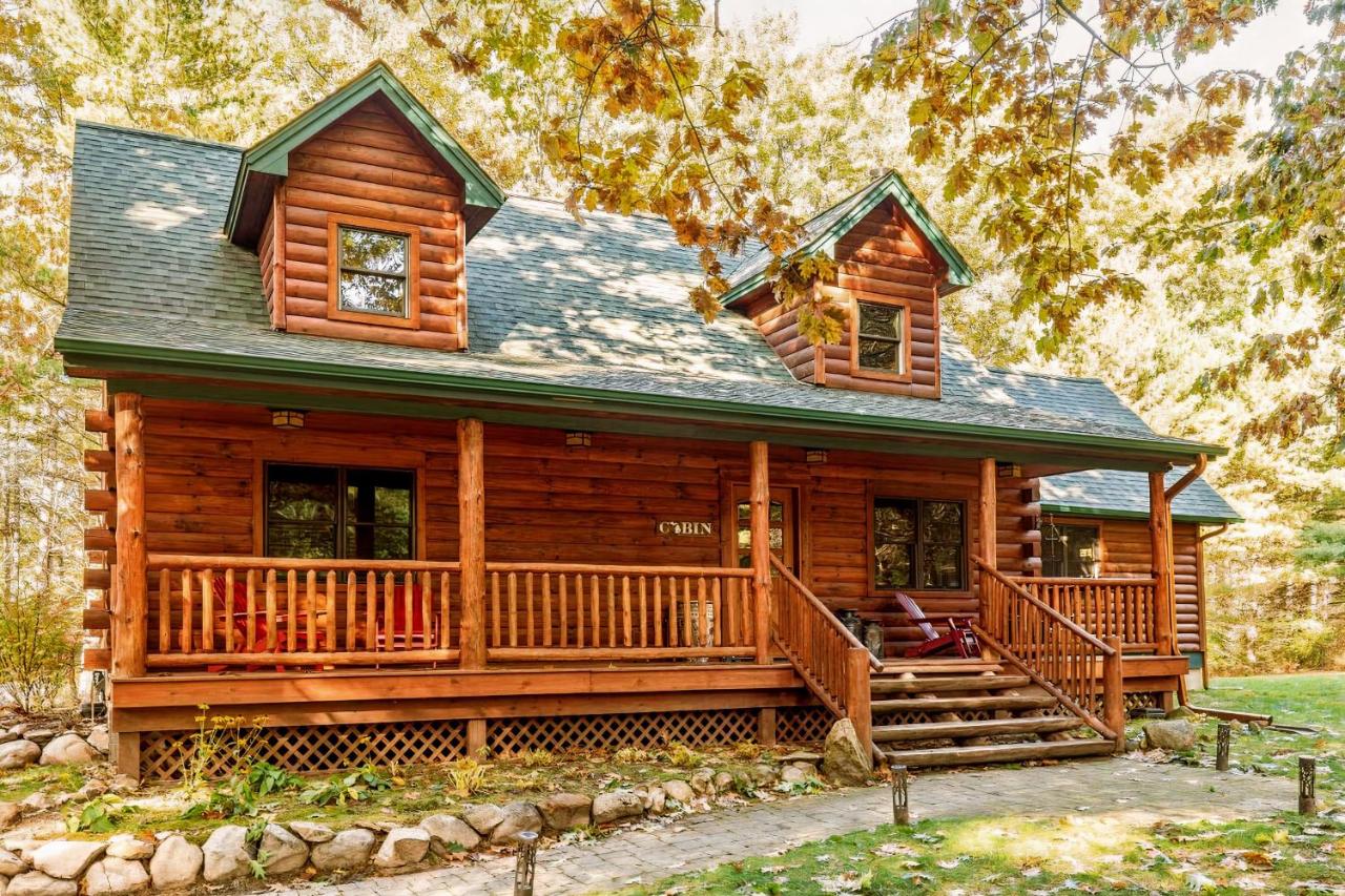 B&B Bellaire - Torch Lake Cabin In The Woods THE HEART OF TORCH - Bed and Breakfast Bellaire