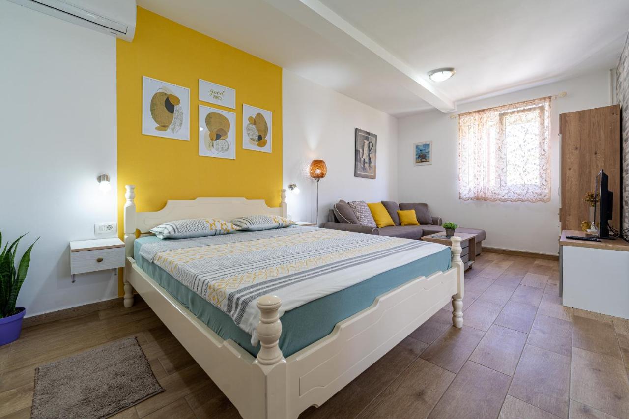 B&B Cetinje - Apartments Gruda - Bed and Breakfast Cetinje