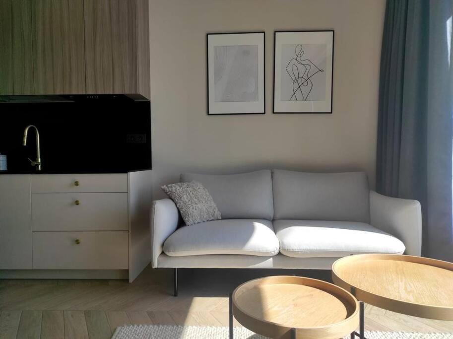 EASY RENT Apartments - Unia Art Residence 127, Centrum 24h Check-in - Chambres d’hôtes Lublin
