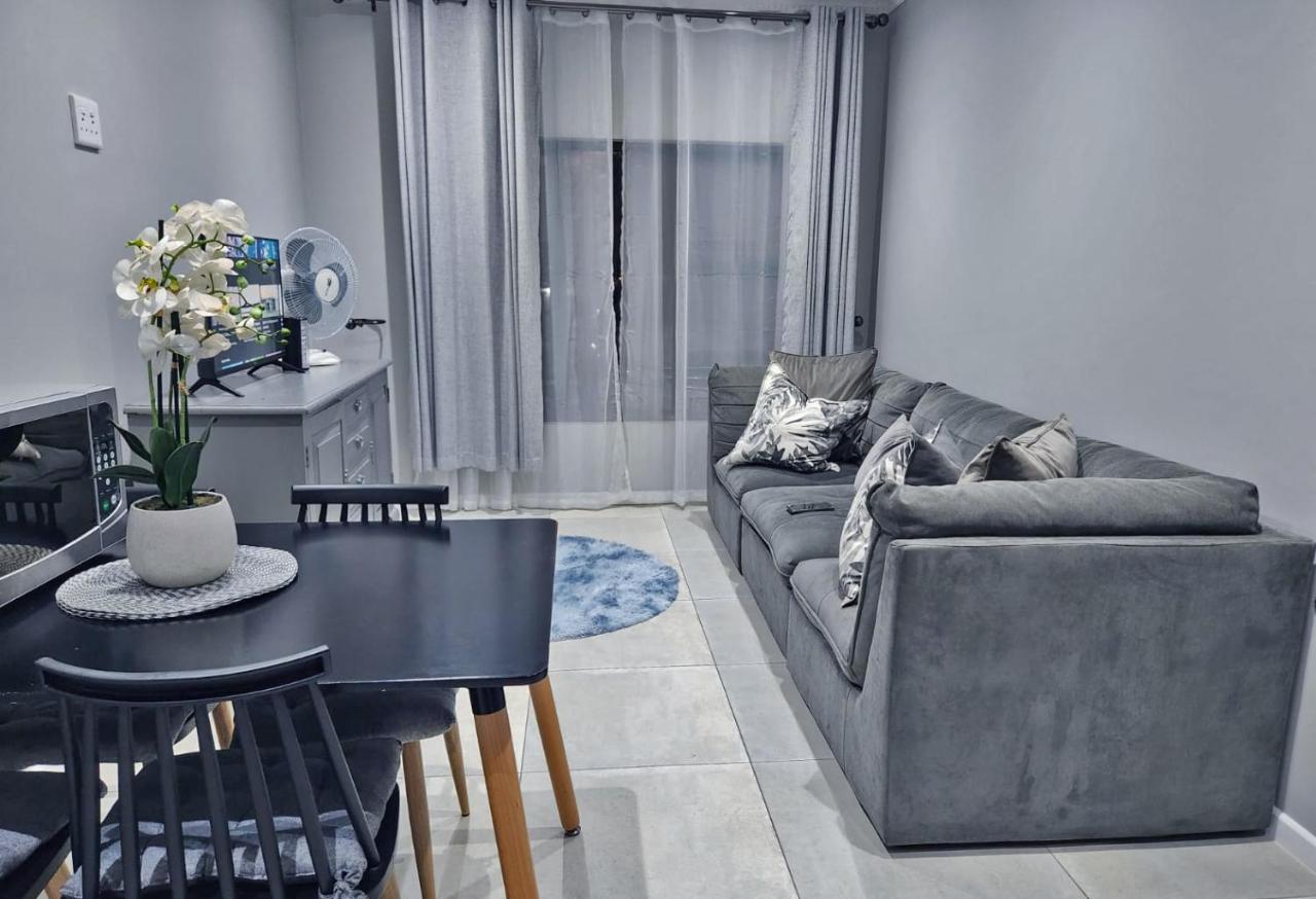 Clear Corner Suites - B&B