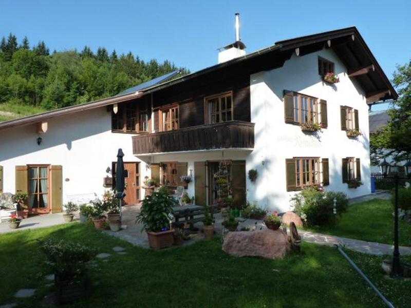 B&B Berchtesgaden - Landhaus Riemerfeld - Bed and Breakfast Berchtesgaden