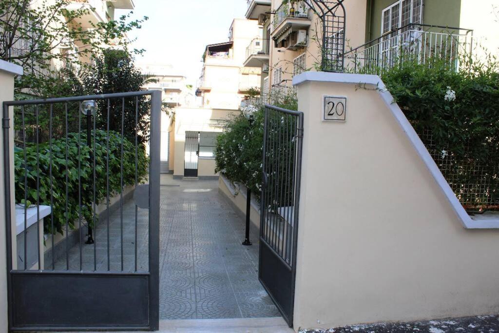 appartamento vicino via della Pisana - B&B Rome