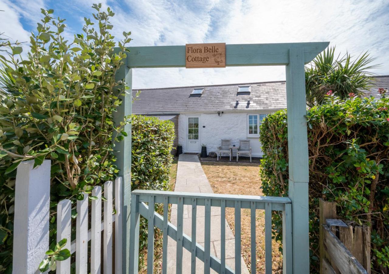 Flora Belle Cottage - B&B