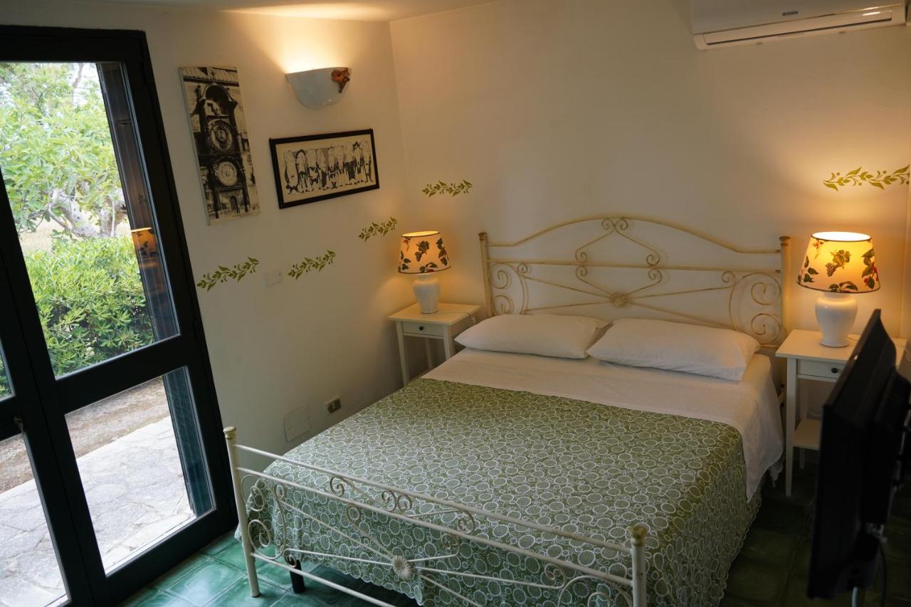 King Room with Garden View