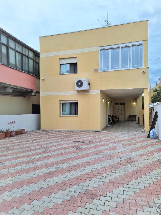 My Holiday House - Ferienwohnung Durrës