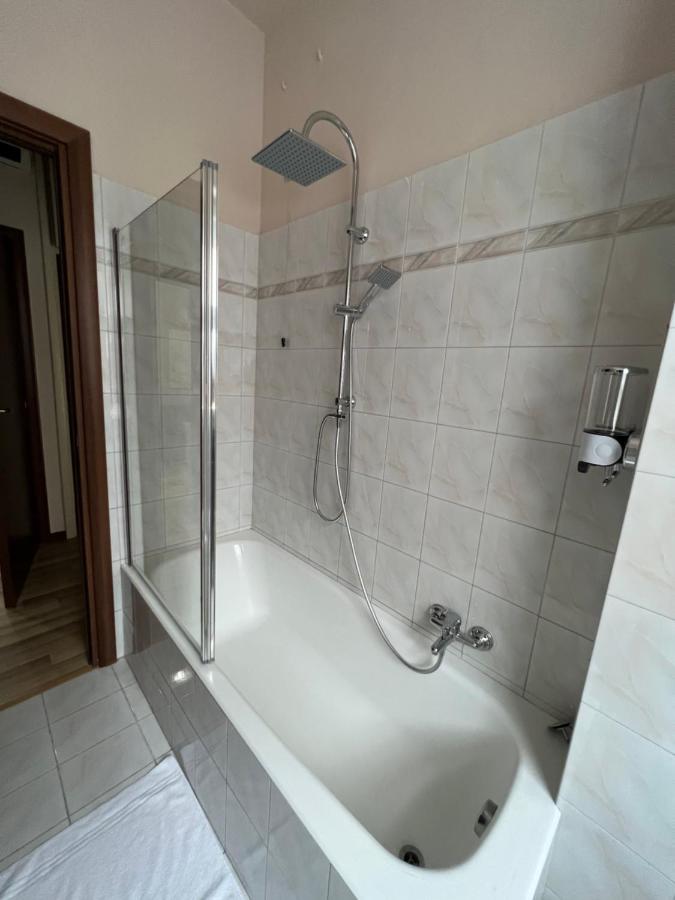 Orio EASY RELAX 24H Airport 2 - Top appartment - B&B Bergamo