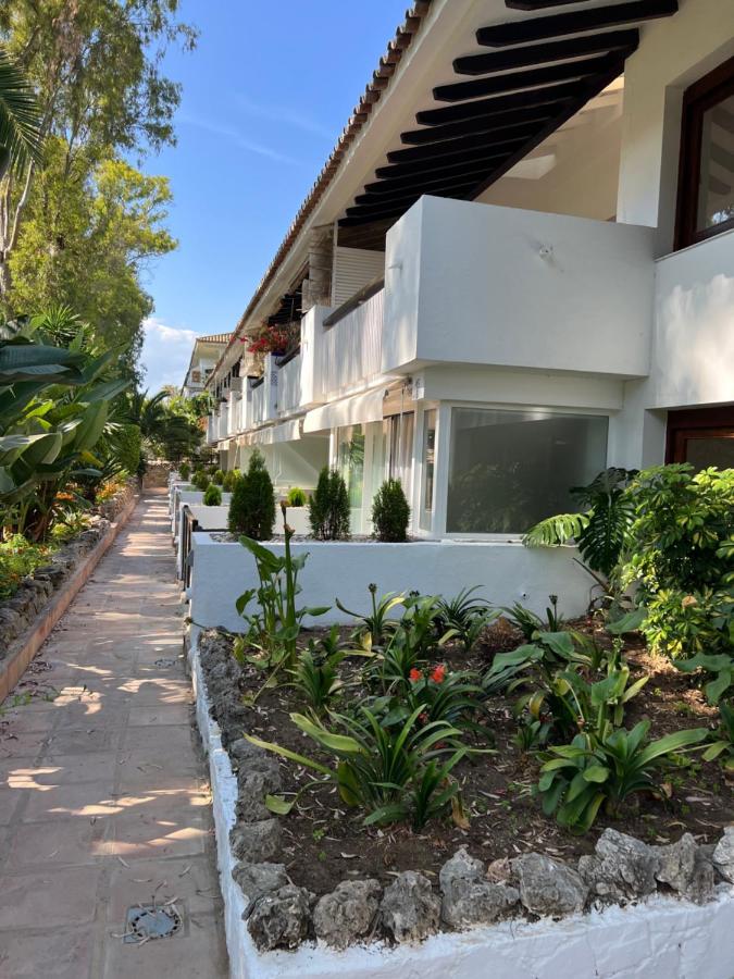 PARIS Suit I & PARIS SUITE II - B&B Marbella