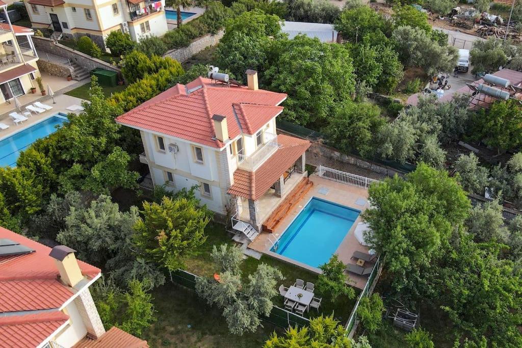 Ölüdeniz’de 3+1 Müstakil VİLLA - B&B Fethiye