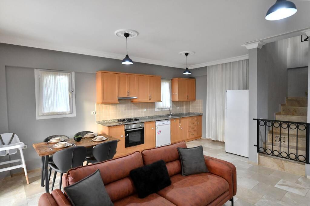 Ölüdeniz’de 3+1 Müstakil VİLLA - B&B Fethiye
