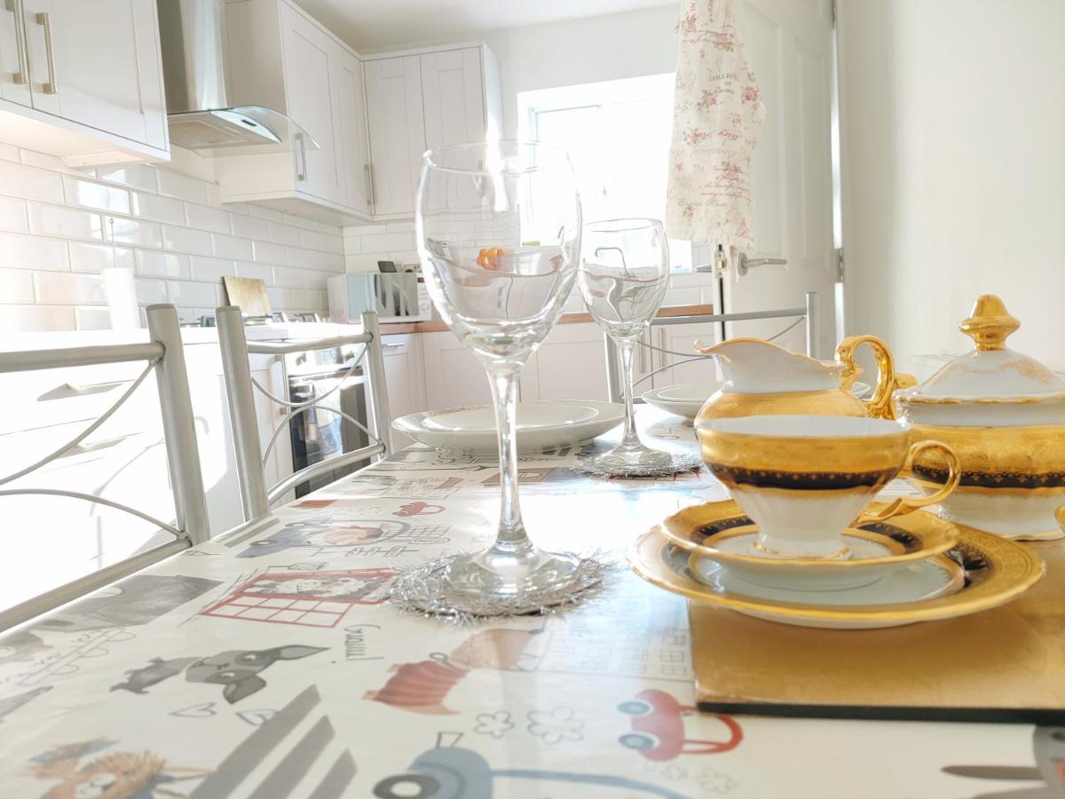 B&B Nottingham - Cosy Family Home in Long Eaton, Nottingham - Bed and Breakfast Nottingham