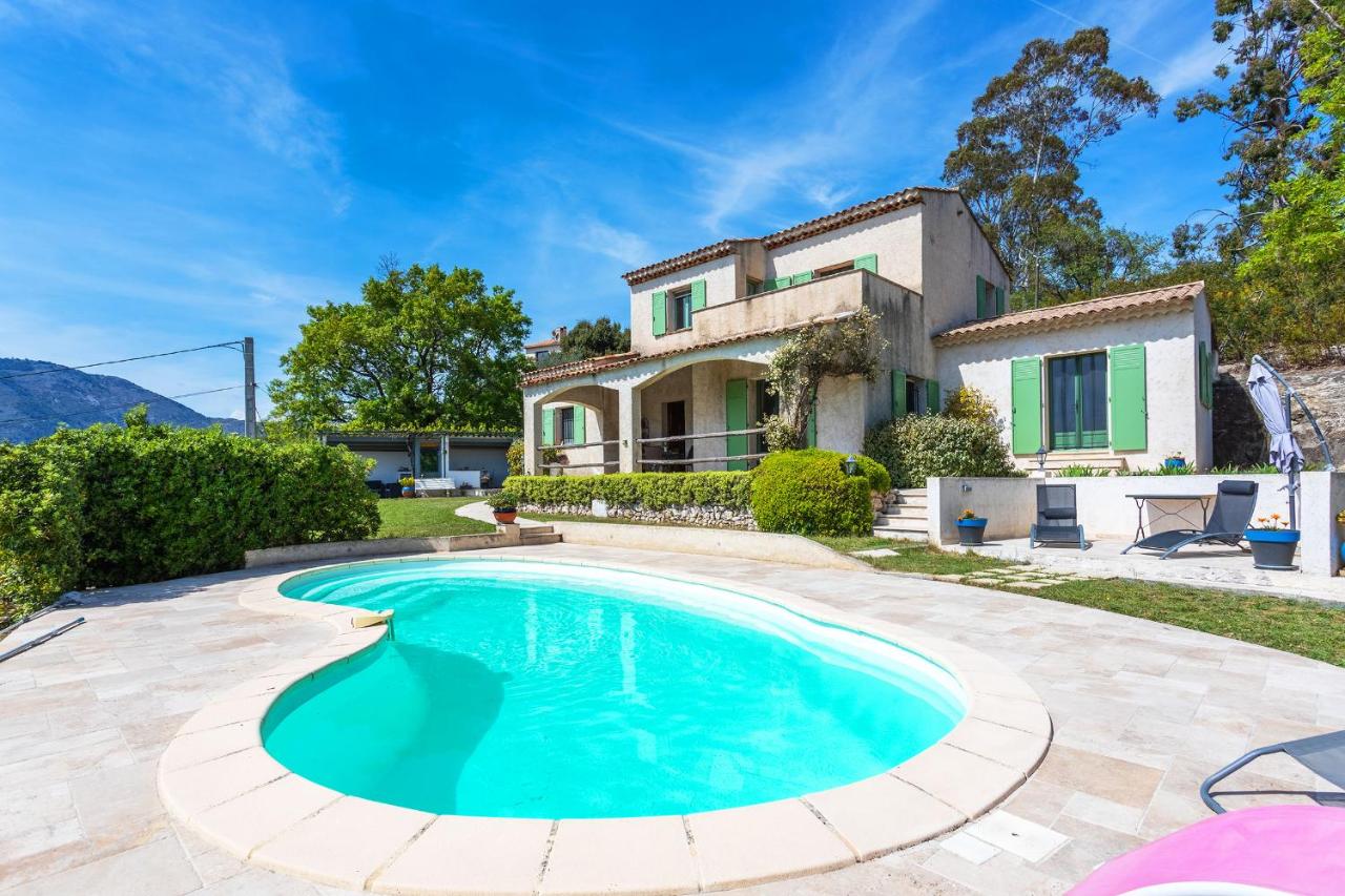 VILLA ROCHE GRISE - Berre-les-Alpes - B&B